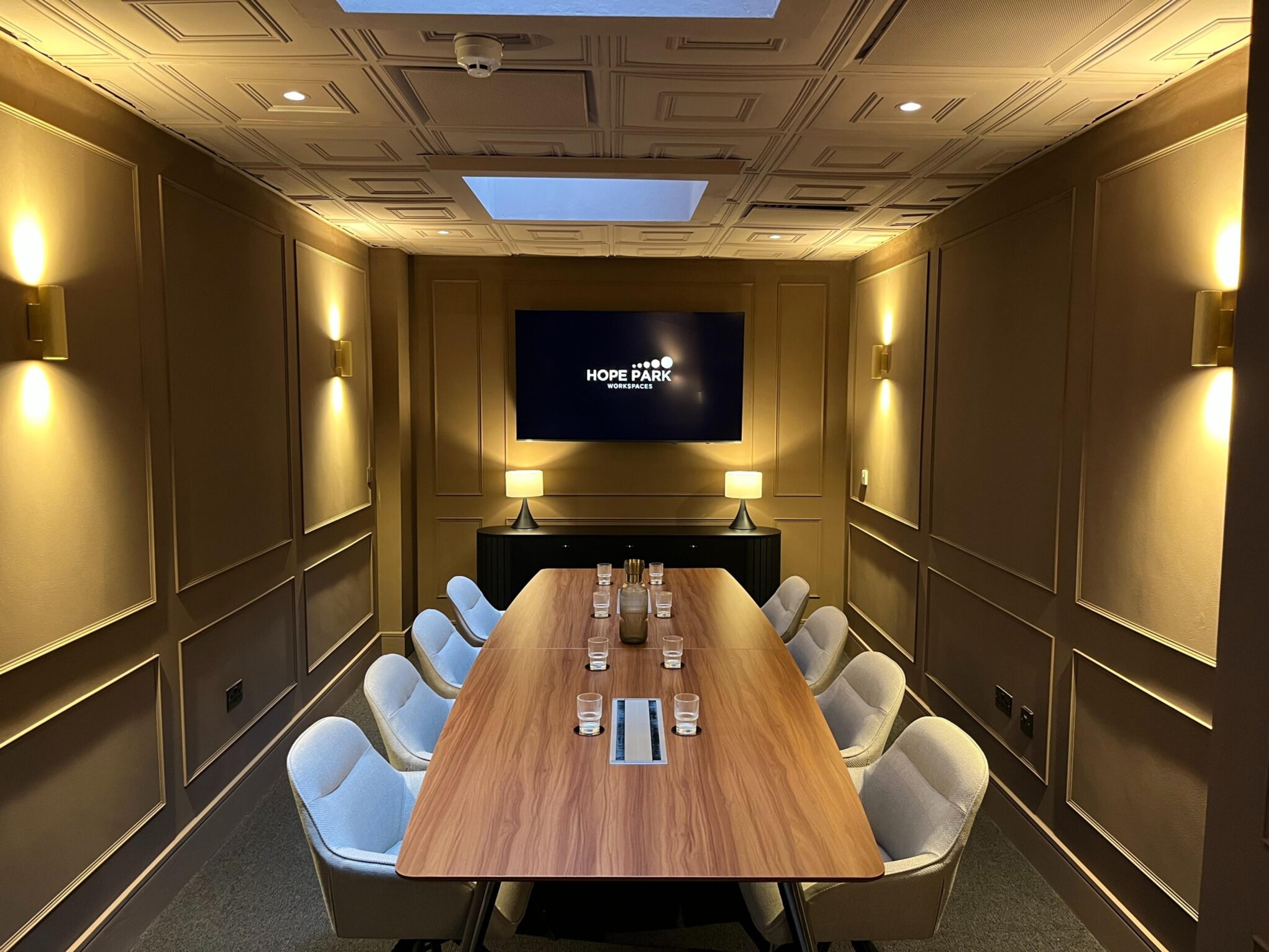 The Hope meeting room at Hope Park City Gateway Bradford